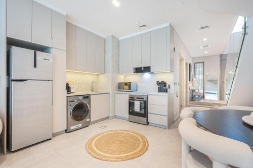 Lovely Duplex Townhouse minutes from Downtown, Dubai (Foto 4)