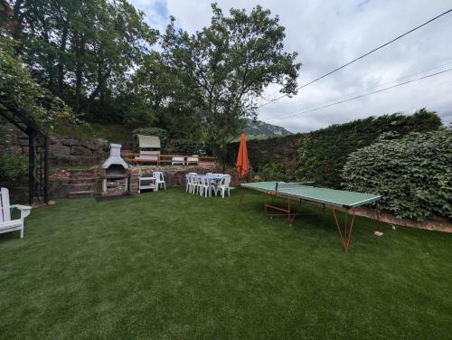 Kert, VillaT5 Piscine vue Lac du Salagou in Moureze