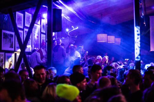 Lisletun in โฮว์เดิน