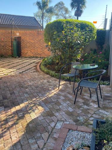 Vista, MK & R Guesthouse in Alberton