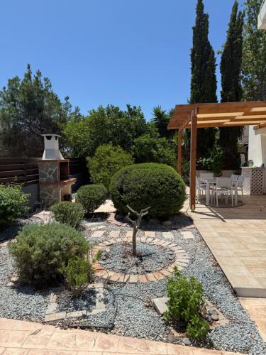 花園, Villa Porta Aurea in 索蒂拉