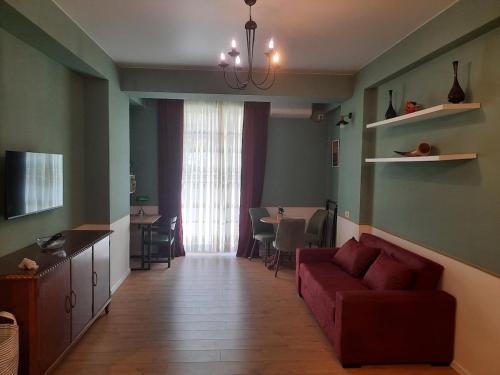 Lovely apartment with Sophie in Tbilisi