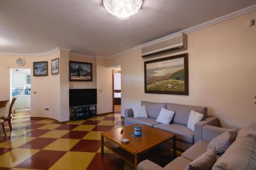 Psatha Villa's in Psatha