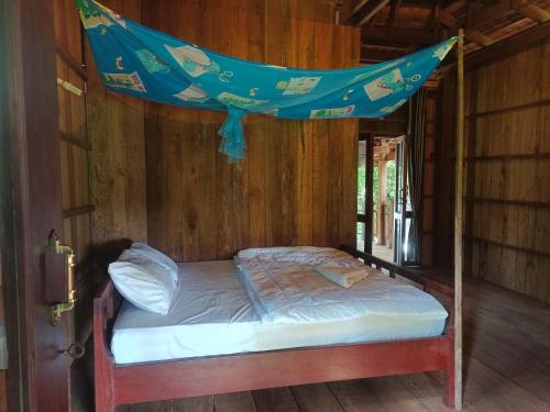 1 queen bed