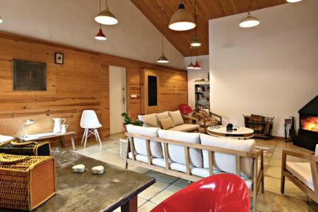 Acogedora casa en la montaña (Acogedora casa en la montana) in La Baronia de Rialb