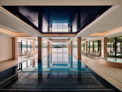 Heron Live Hotel