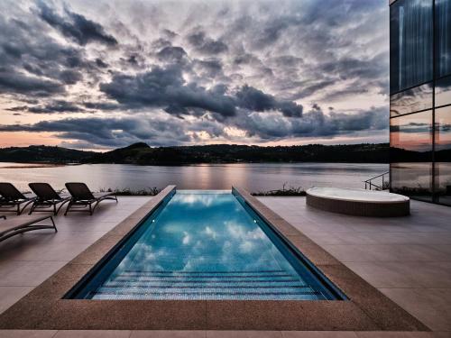 Heron Live Hotel Marina & SPA