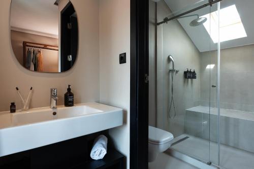 Casa Teva Lisboa Boutique Hotel by chic&basic - image 4