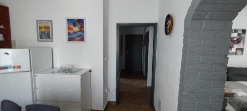 2 bedrooms, 3 beds