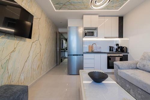 Orestis Suites by RentalsPro - Nea Moudania Halkidiki - Όλυνθος