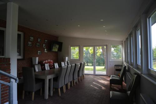 設施, Ottos Ferienhauser in 拉本基爾興-福呂克