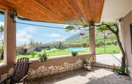 Зовнішній вигляд готелю, Lovely Home In Avella in Авелла