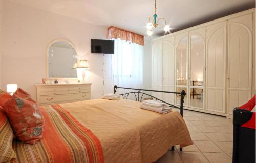 Lovely Home In Avella in Авелла