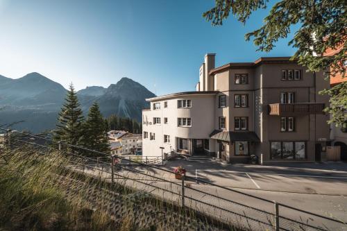 Hotel Quellenhof - Self Check-in & Adults Only in Arosa, Schweiz