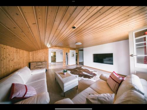 ALPINEMAGIC Chalet Wartstein in 格林德瓦郊區