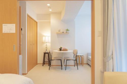 SHIKA HOME 横滨中华街 高级公寓 适合家庭 多人 Luxury Family Living near Chinatown キッチン完備 家族やグループに落ち着きある空間