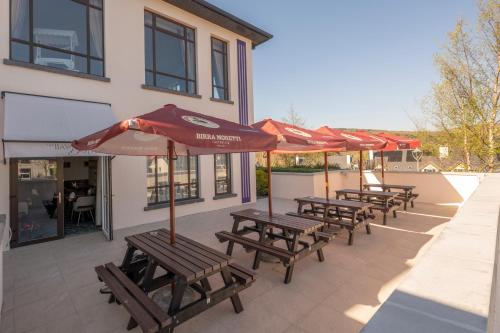 The Kenmare Bay Hotel & Luxury Lodges Resort in Кенмар