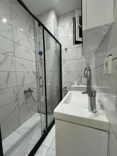 CEM Apart - image 3