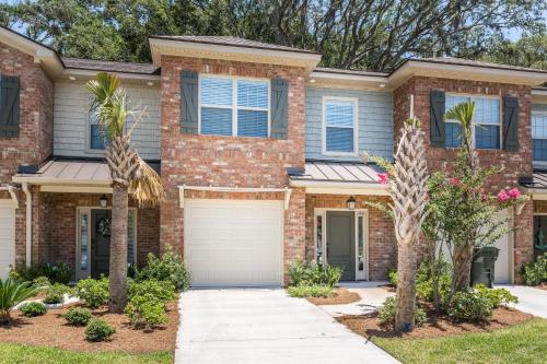 1106 Reserve Lane