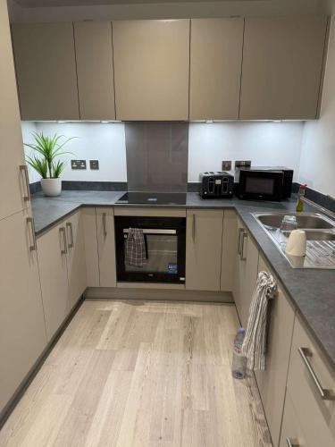 New 1Bed Apartment, Баркинг (фото 3)