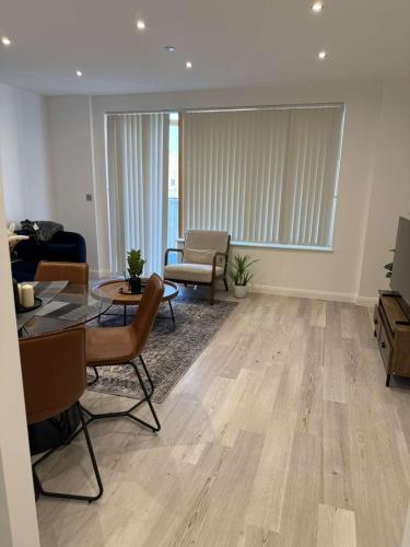 New 1Bed Apartment, Баркинг (фото 4)