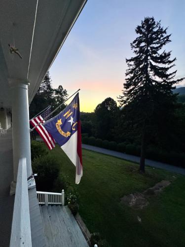 The Balsam Mountain Inn - 숙소 외관