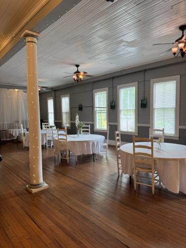 The Balsam Mountain Inn - 레스토랑