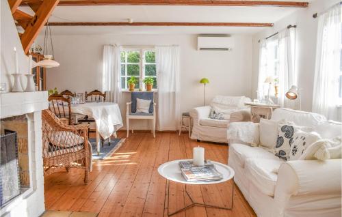 3 Bedroom Nice Home In Trelleborg