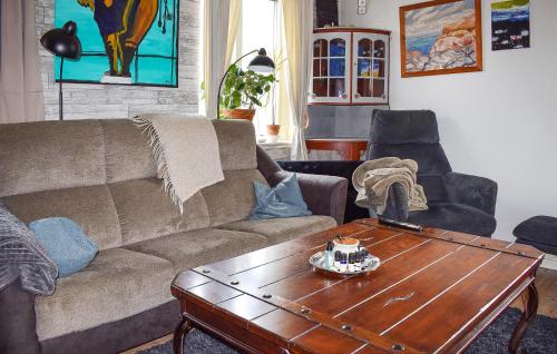 Lovely Home In Hammenhog With Ethernet Internet in Hammenhog