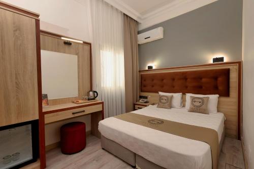Standard Single Room room in Olimpic Hotel