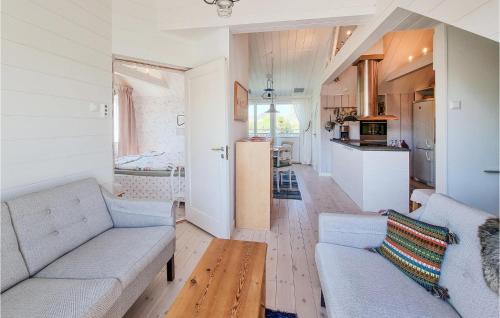 Awesome Apartment In Bohus-Malmön (Awesome Apartment In Bohus-Malmon) in Bohus-Malmön