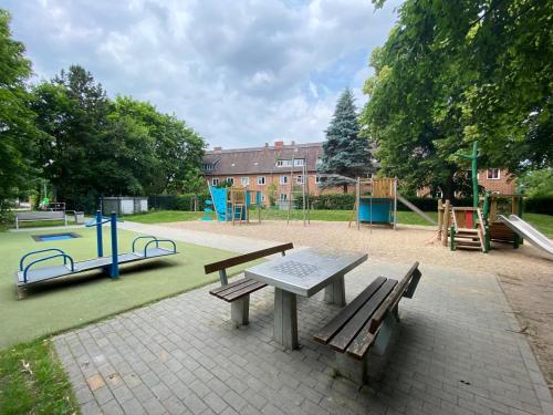 Ziegelhaus am Ziegelsee in West-stadt