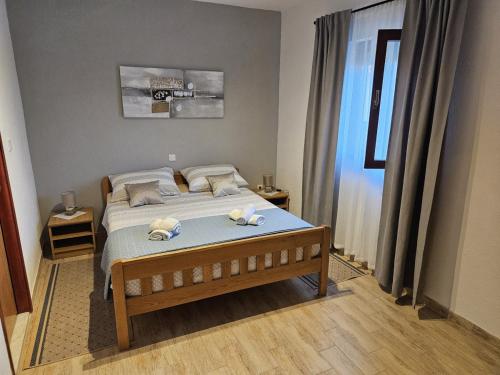 Apartment in Nin with Terrace, Air conditioning, Wi-Fi (3722-1), Nin (fotografie 9)