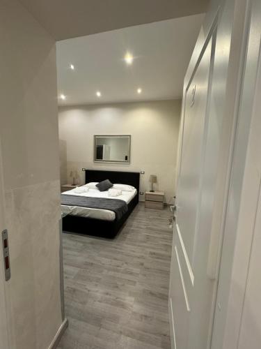 RHS Rienzo Suites - image 6
