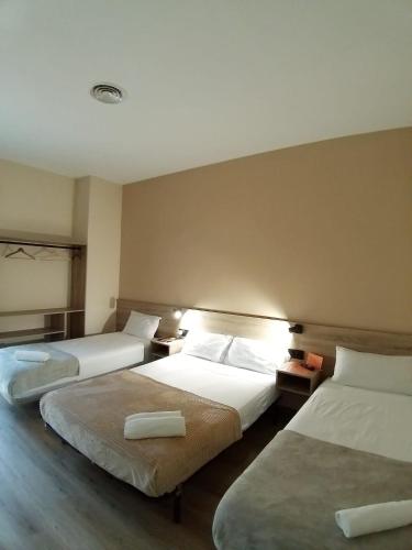 OPTIMUS COMFORT Campoamor 101 Room Type - Triple Room - Disability Access