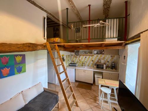 Studio atypique plein centre, Flayosc
