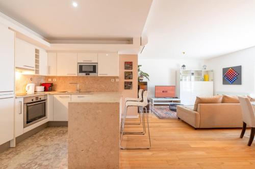GuestReady - A Premium stay in Chiado, Lisbon