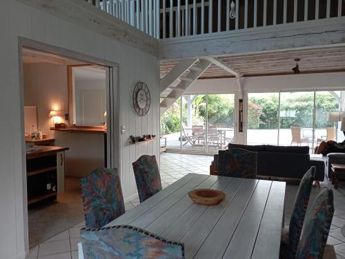 ห้องครัว, Margaux-Maison 6 personnes avec piscine in มาร์โก