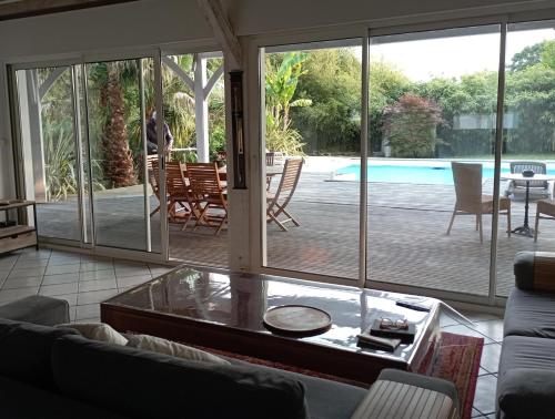 บริการและสิ่งอำนวยความสะดวก, Margaux-Maison 6 personnes avec piscine in มาร์โก