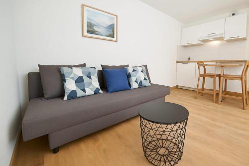 Functional and well located studio close to metro and shops, Lyon