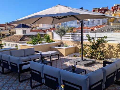 Villamartin Garden Escape with private pool VM51 - image 5