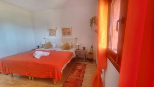 2 bedrooms, 3 beds