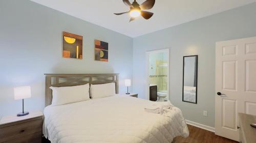 River Oaks 1st floor 2BR cozy condo