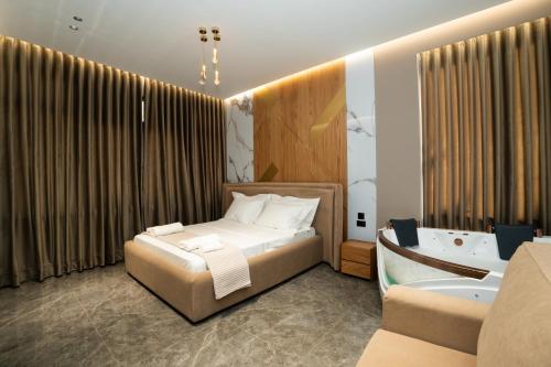 Sky Apartments Tirana, Тирана