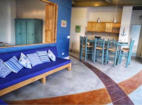 Departamento con jacuzzi a media cuadra de la playa · Cedro