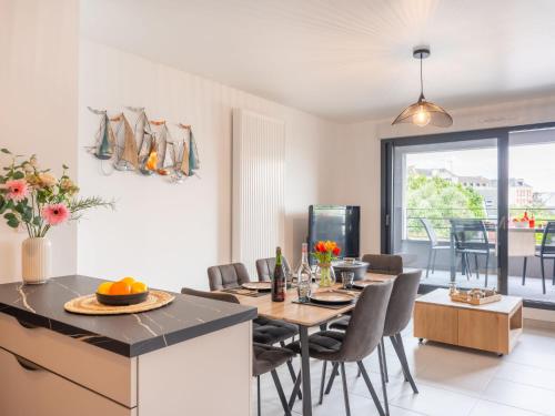 Apartment Chasse Marée by Interhome