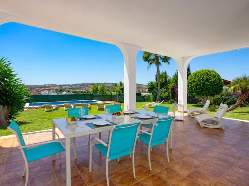 Holiday Home Villa La Paisible by Interhome in La Sierrezuela