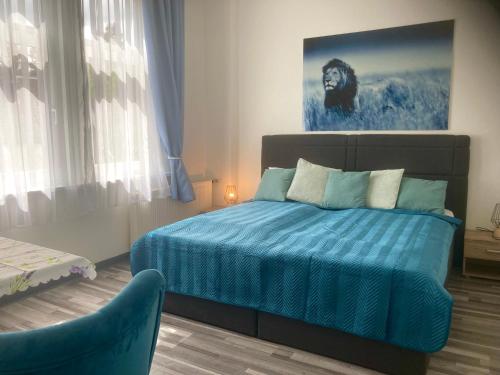 1 queen bed