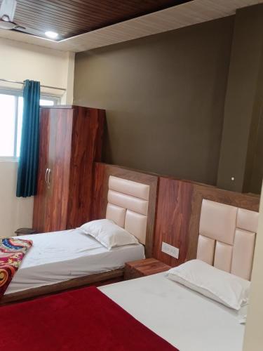 Vinayak hotel ujjain - Wadgaon