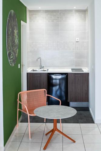 Kitchen, Best Western Hotel Amazonia in Cayenne